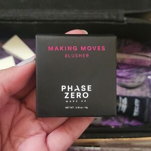 Phase Zero Blusher - Making Moves